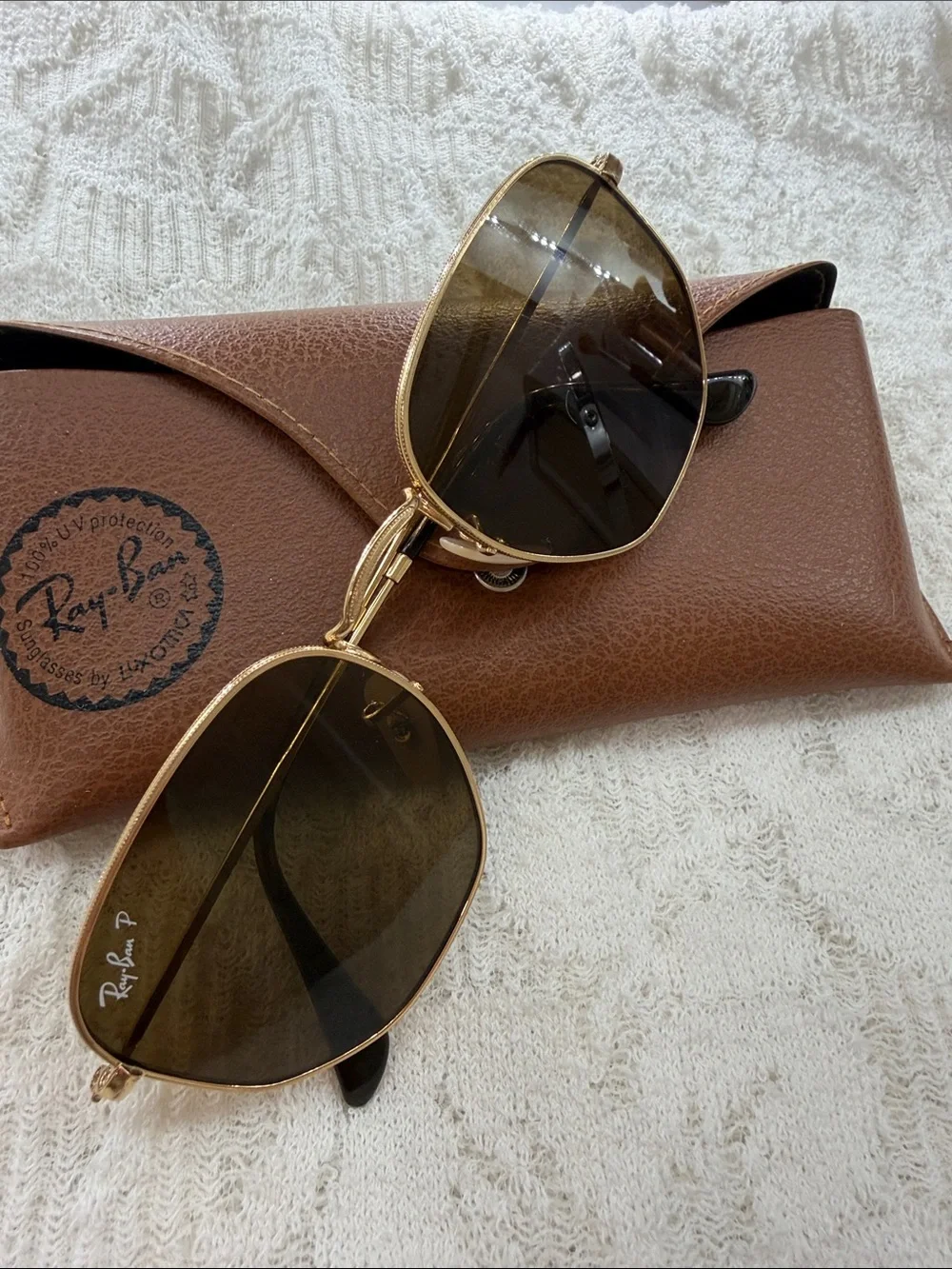Ray-Ban Men’s Gold Frame Brown Lens Aviator Sunglasses - Classic Metal